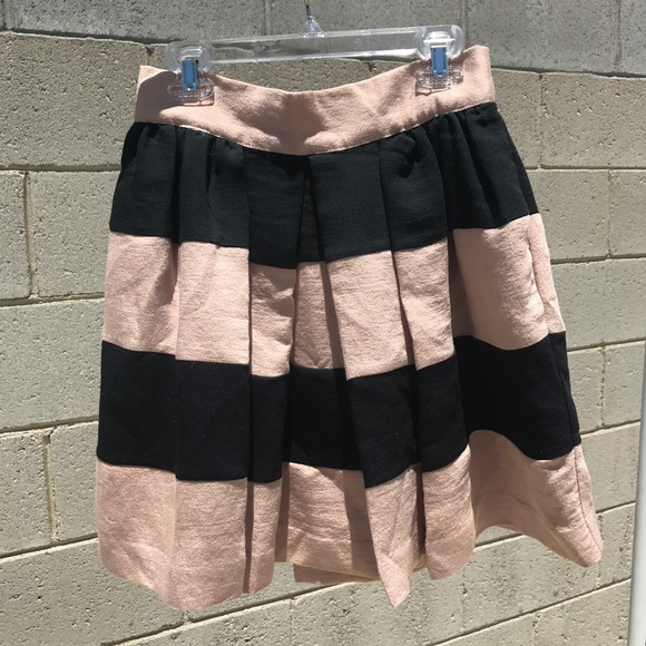 BCBGeneration // Striped Skirt - Picture 2 of 3